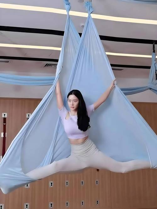 韩美女主播热午 福利